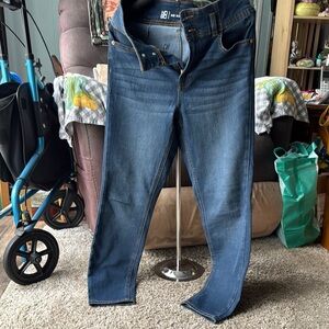 Blue Skinny Jeans with Lived-In Look